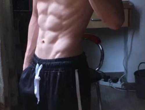 教你随时随地锻炼人鱼线的方法